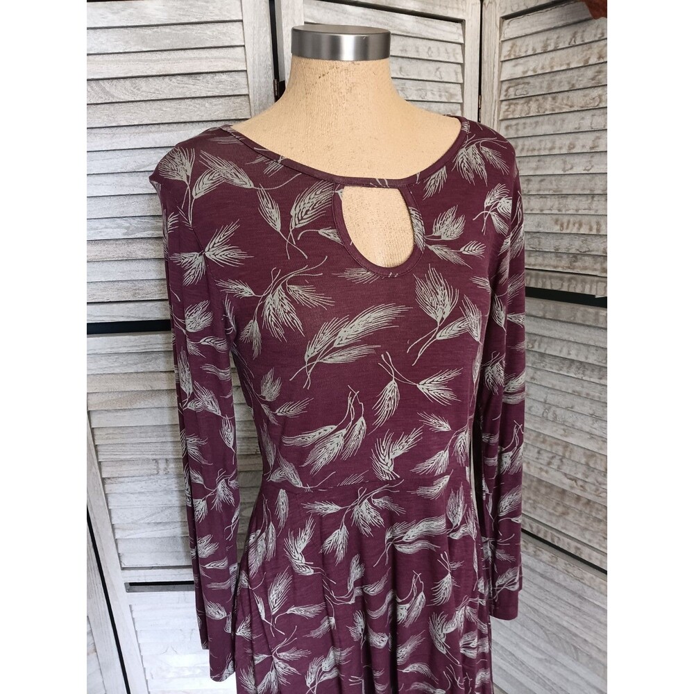 Effie's Heart Mini Dress Wmn's Sz. M. Fit & Flare Hi-Lo Skater Long Slv. Stretch